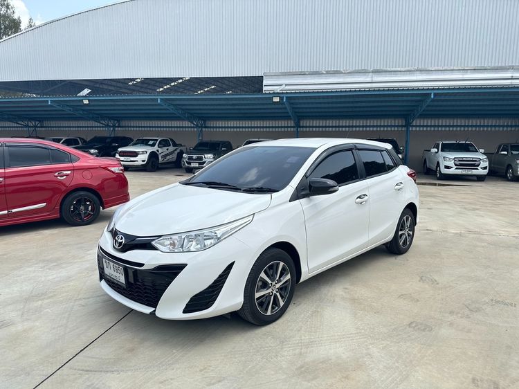 Toyota Yaris 2020 1.2 Mid Sedan เบนซิน ไม่ติดแก๊ส เกียร์อัตโนมัติ ขาว