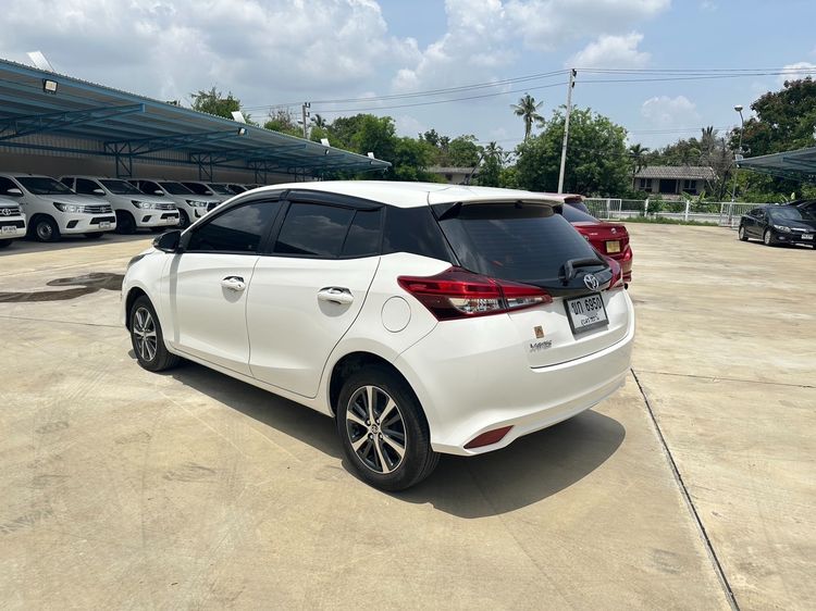 Toyota Yaris 2020 1.2 Mid Sedan เบนซิน ไม่ติดแก๊ส เกียร์อัตโนมัติ ขาว รูปที่ 4