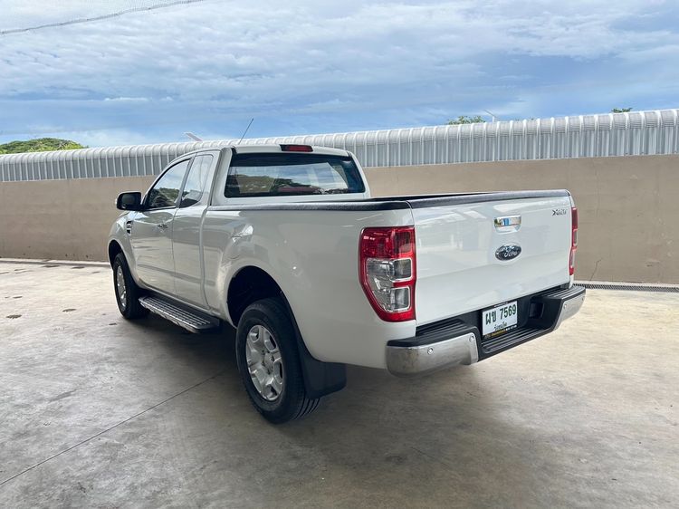 Ford Ranger 2017 2.2 Hi-Rider XLT Pickup ดีเซล ไม่ติดแก๊ส เกียร์ธรรมดา ขาว รูปที่ 4