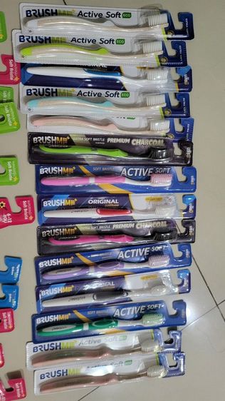ขายแปรงสีฟันBRUSH MEผู้ใหญ่และเด็ก600อัน เหมาหมดอันละ5บาท  รูปที่ 2