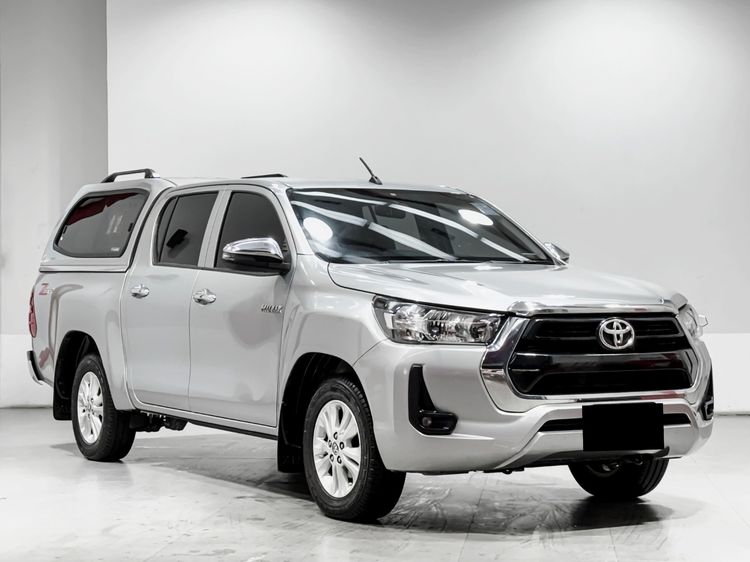 Toyota Hilux Revo 2021 2.4 Z Edition Mid Pickup ดีเซล เกียร์อัตโนมัติ บรอนซ์เงิน รูปที่ 3