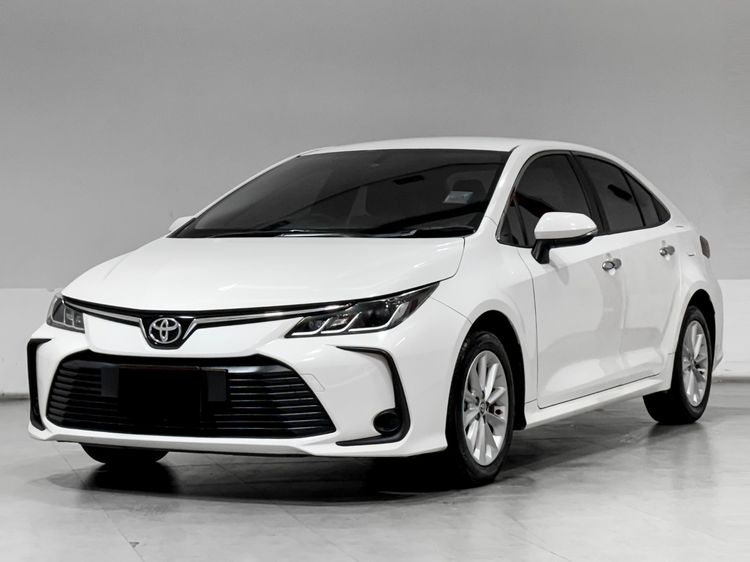 Toyota Altis 2020 1.6 G Sedan เบนซิน เกียร์อัตโนมัติ ขาว
