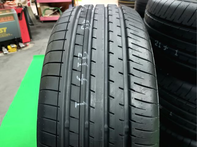 Yokohama 225 55 17 ต้นปี24 ยางใหม่ค้างปี ประกันบวม 2 ปี ใส่ฟรี-ส่งฟรี ชุดละ 16990.- รูปที่ 3