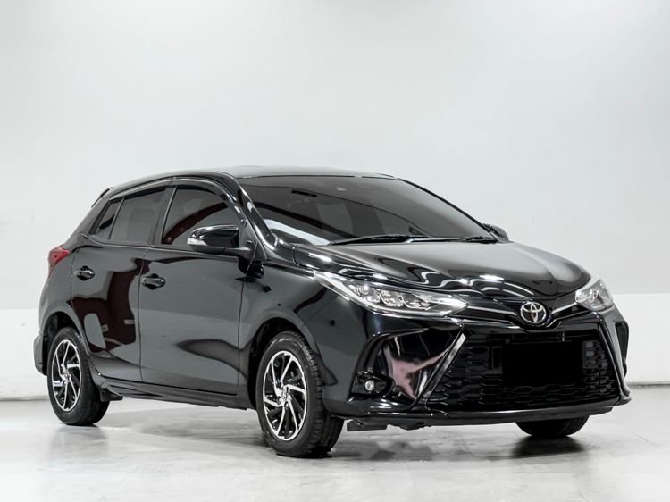 Toyota Yaris 2020 1.2 Sport Premium Sedan เบนซิน เกียร์อัตโนมัติ ดำ รูปที่ 3