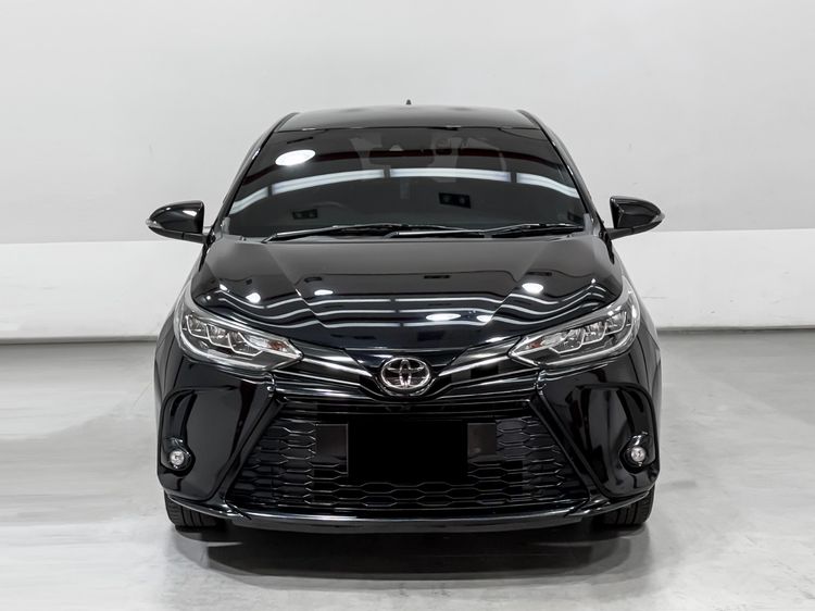 Toyota Yaris 2020 1.2 Sport Premium Sedan เบนซิน เกียร์อัตโนมัติ ดำ รูปที่ 2