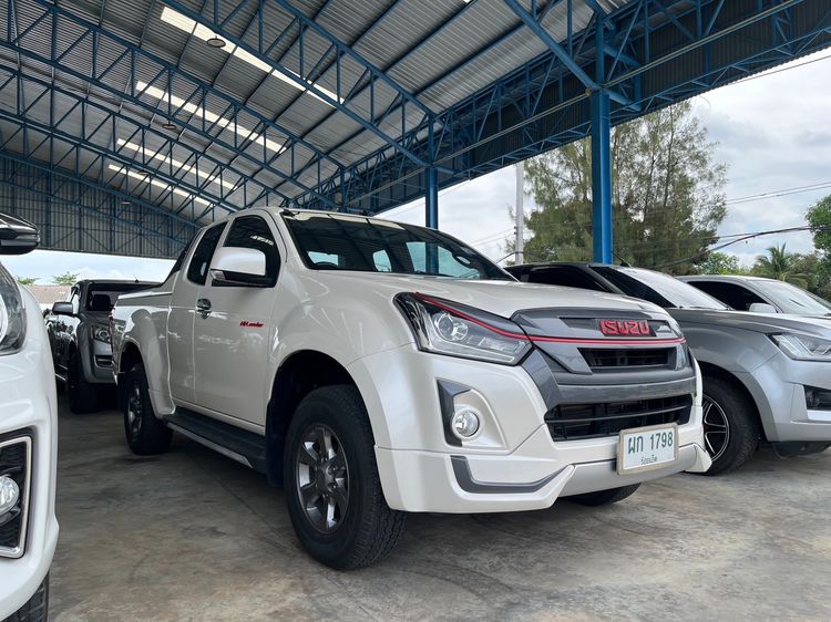 Isuzu D-MAX 2018 1.9 Hi-Lander X-Series Z Pickup ดีเซล ไม่ติดแก๊ส เกียร์ธรรมดา ขาว รูปที่ 2