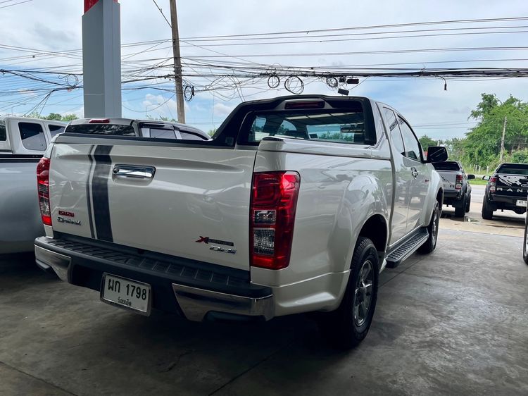 Isuzu D-MAX 2018 1.9 Hi-Lander X-Series Z Pickup ดีเซล ไม่ติดแก๊ส เกียร์ธรรมดา ขาว รูปที่ 3