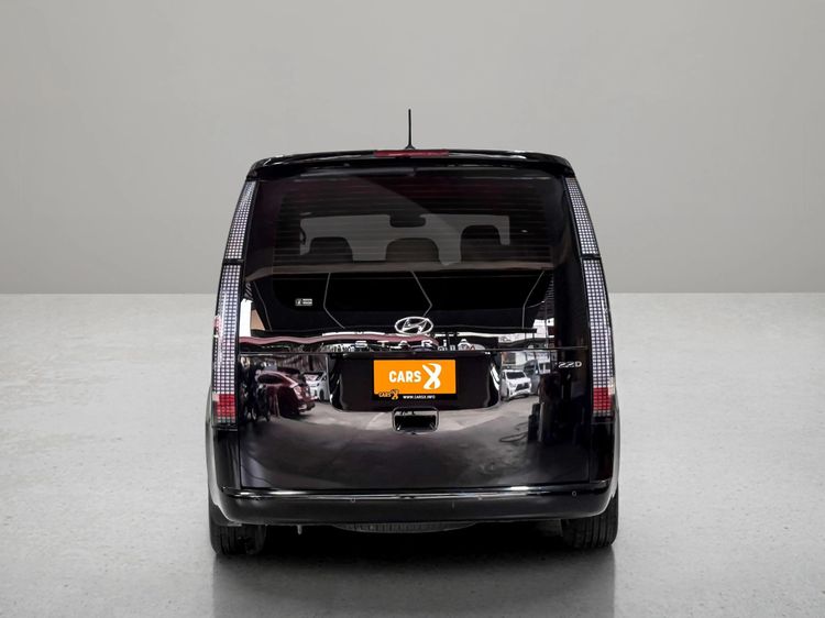 Hyundai Staria 2022 2.2 SEL Van ดีเซล ไม่ติดแก๊ส เกียร์อัตโนมัติ ดำ รูปที่ 4