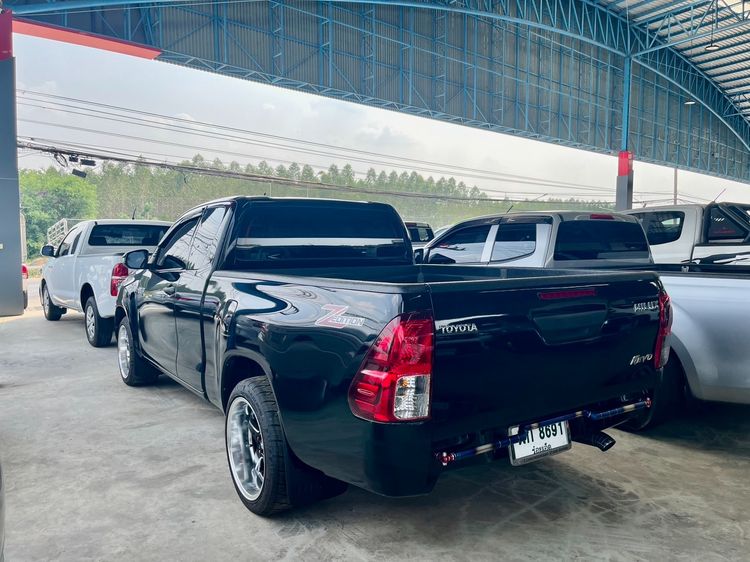Toyota Hilux Revo 2021 Smart Cab 2.4 Entry Z Edition Pickup ดีเซล ไม่ติดแก๊ส เกียร์ธรรมดา ดำ รูปที่ 4