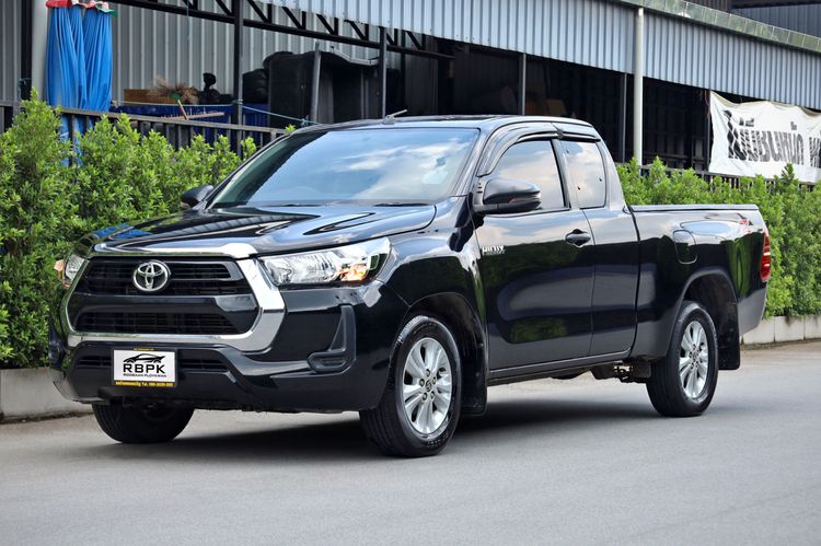 รถ Toyota Hilux Revo 2.4 Z Edition Entry สี ดำ