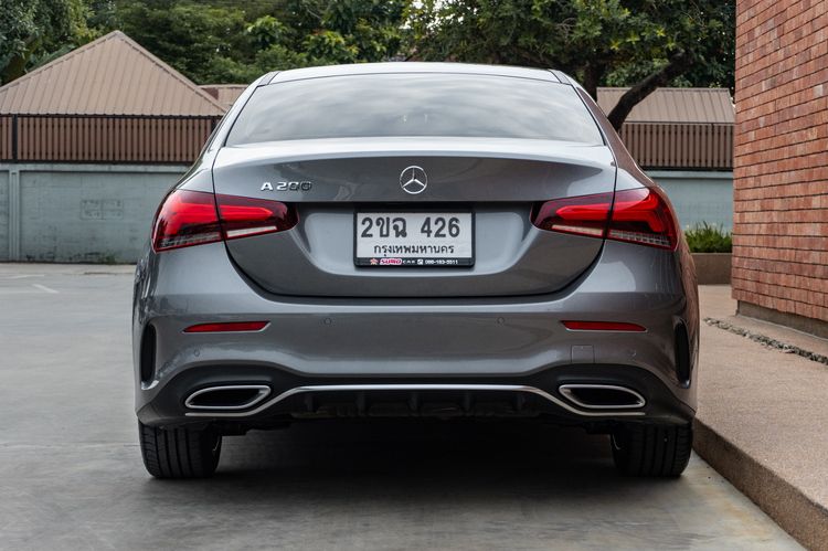 Mercedes-Benz A-Class 2021 A200 Sedan เบนซิน ไม่ติดแก๊ส เกียร์อัตโนมัติ เทา รูปที่ 3