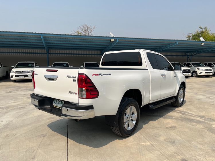 Toyota Hilux Revo 2018 2.4 Prerunner E Pickup ดีเซล ไม่ติดแก๊ส เกียร์ธรรมดา ขาว รูปที่ 3