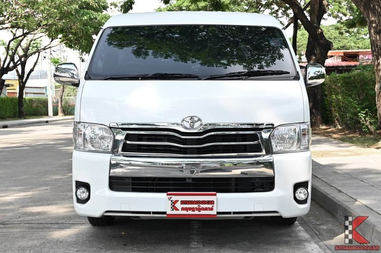 Toyota Ventury 2019 3.0 G Van ดีเซล ไม่ติดแก๊ส เกียร์อัตโนมัติ ขาว รูปที่ 2