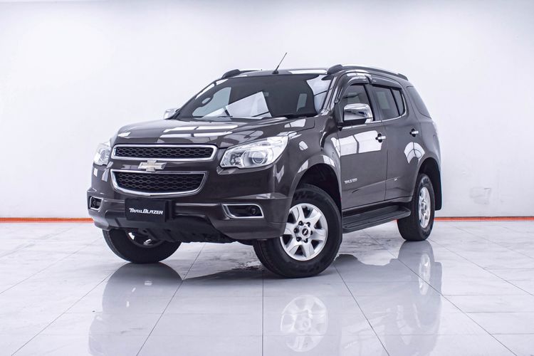 รถ Chevrolet Trailblazer 2.8 LTZ สี น้ำตาล