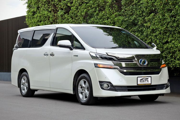 Toyota Vellfire 2017 2.5 HV X 4WD Utility-car ไฮบริด ไม่ติดแก๊ส เกียร์อัตโนมัติ ขาว รูปที่ 4