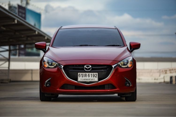 รถ Mazda Mazda 2 1.3 High Plus สี แดง