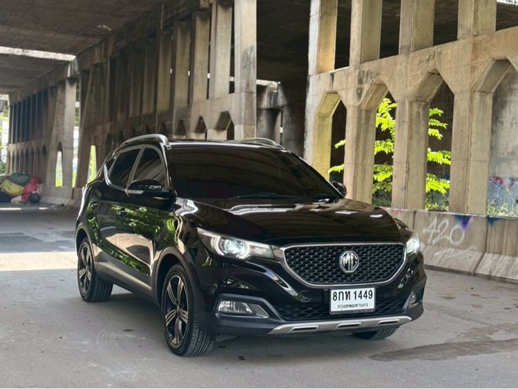 MG ZS 2019 1.5X+ Sunroof Utility-car เบนซิน ไม่ติดแก๊ส เกียร์อัตโนมัติ ดำ รูปที่ 2