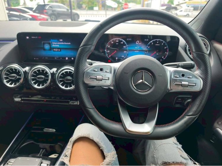 Mercedes-Benz GLA-Class 2023 GLA200 Utility-car เบนซิน ไม่ติดแก๊ส เกียร์อัตโนมัติ เทา รูปที่ 4