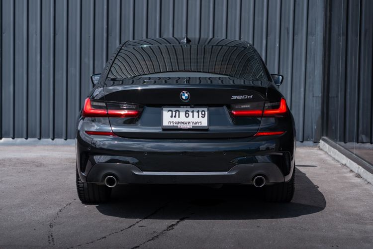BMW Series 3 2021 320d Sedan ดีเซล ไม่ติดแก๊ส เกียร์อัตโนมัติ ดำ รูปที่ 3