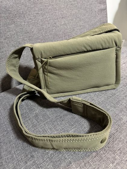 ZARA กระเป๋าสะพายข้าง รูปที่ 2