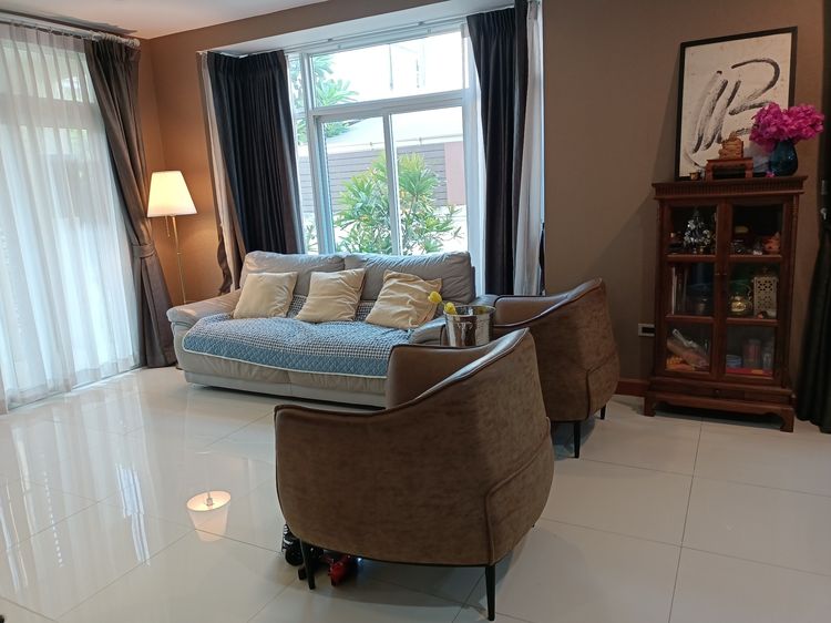 บ้านเดี่ยว 2 ชั้น