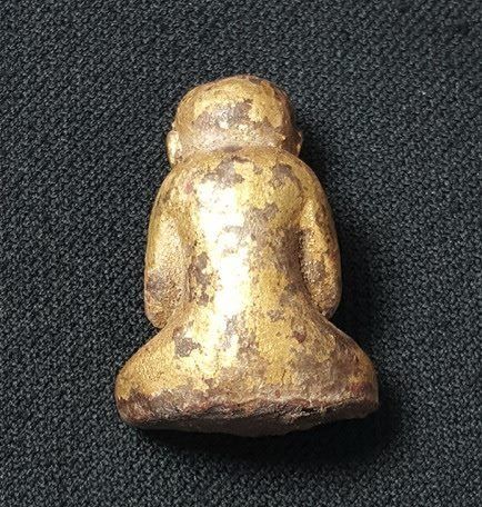 พระปิดตาลอยองค์ เนื้อผง ไม่ทราบที่ รูปที่ 2