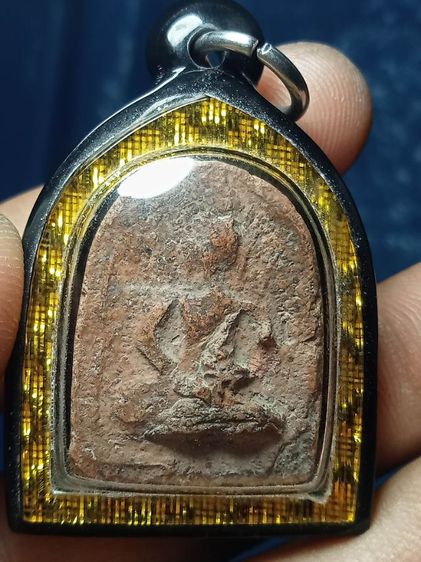 พระกรุวัดกระชาย ตัดเดี่ยว เลี่ยมพร้อมใช้