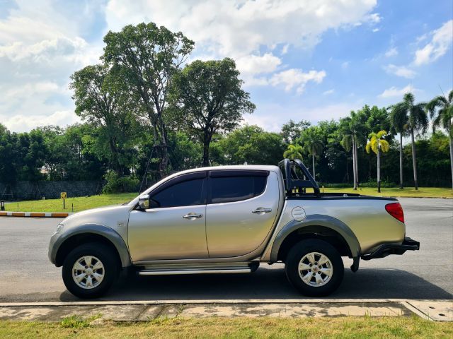 Mitsubishi Triton 2008 2.5 GLX Plus Pickup ดีเซล เกียร์อัตโนมัติ บรอนซ์ทอง รูปที่ 2