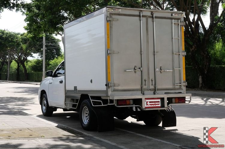 Toyota Hilux Revo 2021 2.4 Entry Pickup ดีเซล ไม่ติดแก๊ส เกียร์ธรรมดา ขาว รูปที่ 3