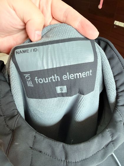 Fourth Element Storm Poncho Size S Changing Robe เสื้อคลุมกันน้ำ เปลี่ยนชุด Freediving Scuba Surf Boat Beach Bangkok รูปที่ 4