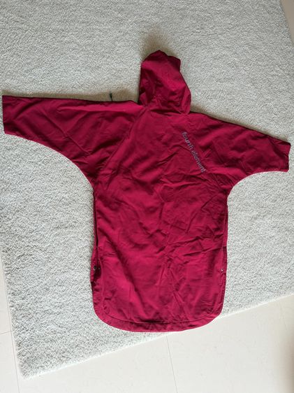 Fourth Element Storm Poncho XXS Unisex Changing Robe เสื้อคลุมเปลี่ยนชุด กันน้ำ กันลม Freediving Scuba Surf Boat Beach Bangkok Cash Only รูปที่ 3