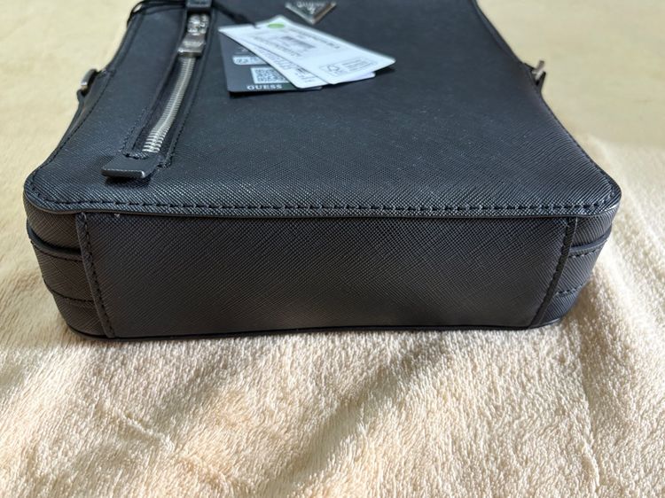 ขายกระเป๋า Guess ของแท้ สภาพใหม่มาก รูปที่ 5