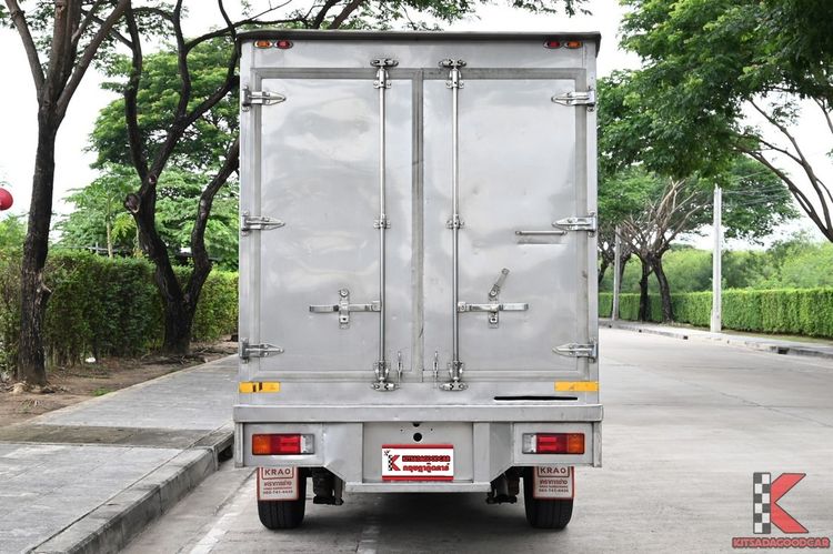 Toyota Hilux Revo 2021 2.4 Entry Pickup ดีเซล ไม่ติดแก๊ส เกียร์ธรรมดา ขาว รูปที่ 4