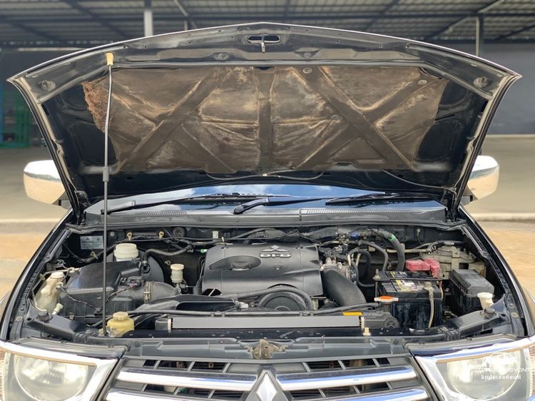 Mitsubishi Triton 2011 2.5 GLS Plus Pickup ดีเซล เกียร์ธรรมดา ดำ รูปที่ 2