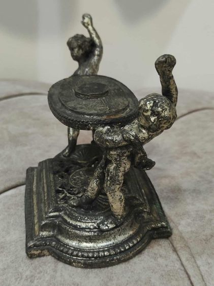 ที่วางของโชว์ สไตล์วินเทจ Vintage STYLEBUILT GOLD GILT ORMOLU CHERUBS PEDESTAL SOAP DISH-Hollywood Regency โลหะมีน้ำหนัก  รูปที่ 2