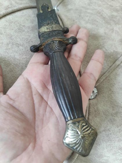 ดาบงานเก่าต่างประเทศ ต่างโชว์สวย รูปที่ 8