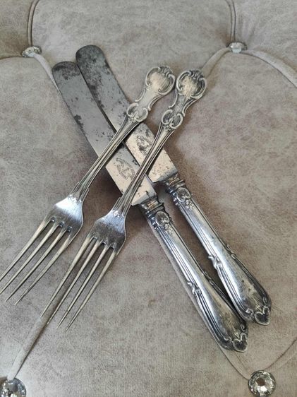 มีดและช้อนส้อม