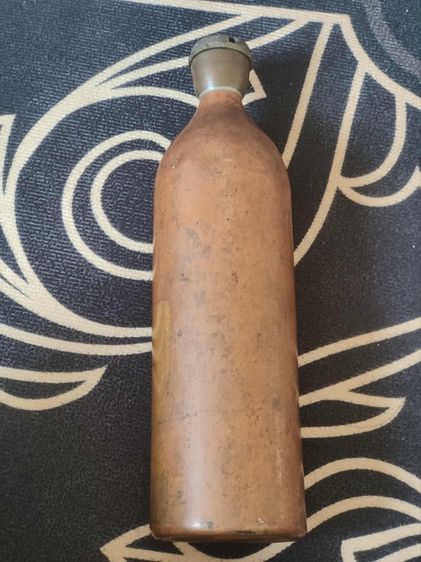 กระติกน้ำทองแดงแท้ Solid Copper Water bottle Hot Water Bottle Antique Vintage Old One Little Dent  เป็นกระติกน้ำร้อน โบราณ วินเทจ  รูปที่ 3