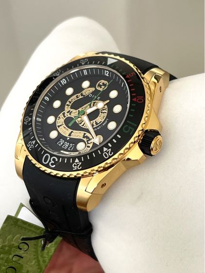 GUCCI DRIVE 45mm Gold Snake Black Dial Rubber Band Swiss Watch YA136219 รูปที่ 3