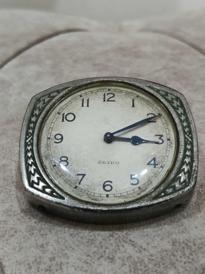 SEIKO นาฬิกาแผงหน้าปัดรถยนต์