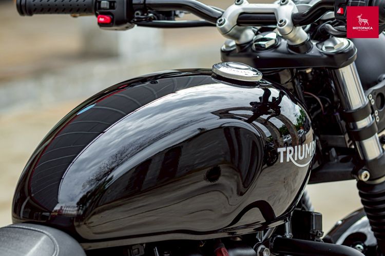 Triumph StreetTwin900 ปี2017 สีดำ วิ่ง16,000km. แต่งครบ รูปที่ 14