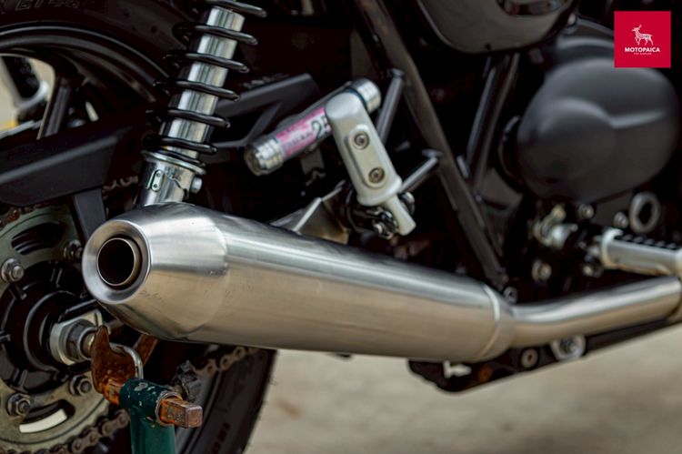 Triumph StreetTwin900 ปี2017 สีดำ วิ่ง16,000km. แต่งครบ รูปที่ 6