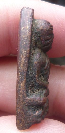 หลวงปู่ทวดพิมพ์หลังเตารีด อาปาเช่ รูปที่ 3