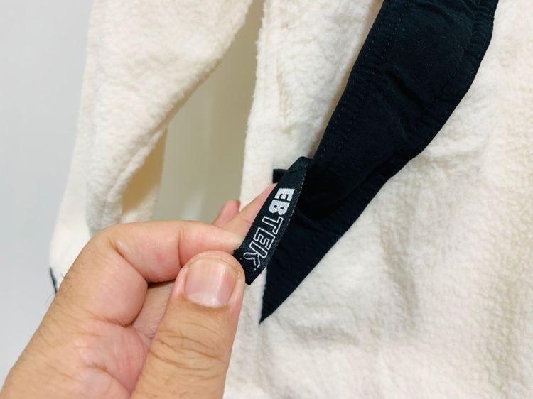 เสื้อแจ็คเก็ต EB TEK Eddie Bauer แท้ 💯 size L ขนาด อก 22.5 ยาว 27 นิ้ว สภาพใหม่ป้ายห้อย รายละเอียดดี ตัดเย็บงานดีมาก ทรงสวยดีเทลดี รูปที่ 10