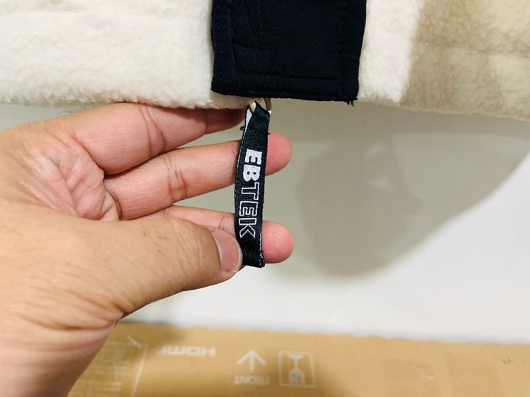 เสื้อแจ็คเก็ต EB TEK Eddie Bauer แท้ 💯 size L ขนาด อก 22.5 ยาว 27 นิ้ว สภาพใหม่ป้ายห้อย รายละเอียดดี ตัดเย็บงานดีมาก ทรงสวยดีเทลดี รูปที่ 5