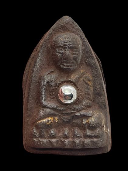 พระหลวงปู่ทวดเนื้อว่าน หลัง วจ 2408 ฝังเหล็กไหลสีเงินพุทธคุณ แคล้วคลาดปลอดภัย เมตตามหานิยม มีคนอุปถัมภ์ช่วยเหลือ