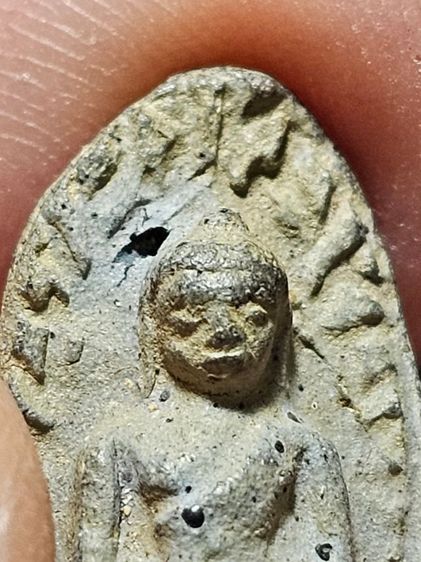 พระรอดกรุวัดมหาวัน รูปที่ 9