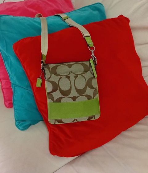 กระเป๋าสะพาย โค๊ช รูปที่ 5