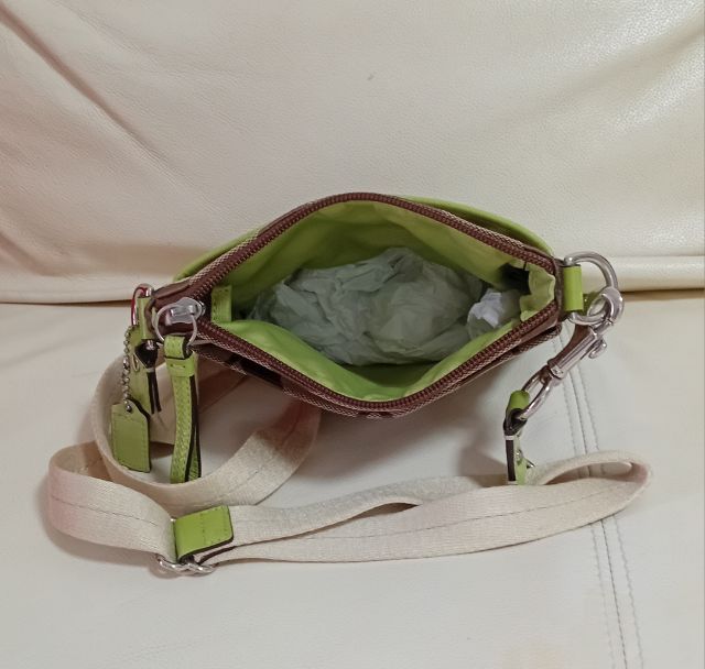 กระเป๋าสะพาย โค๊ช รูปที่ 4