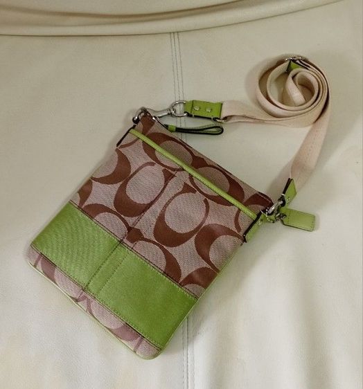 กระเป๋าสะพาย โค๊ช รูปที่ 3